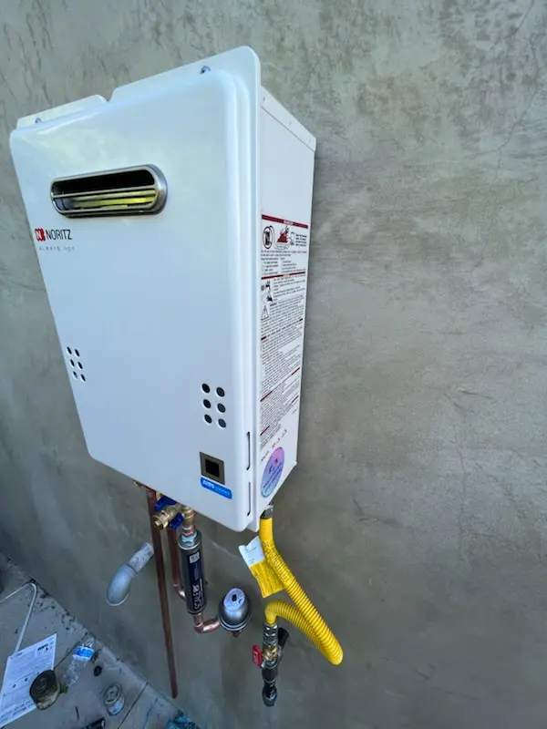 Tankless water heater installation for Wanamingo homes
